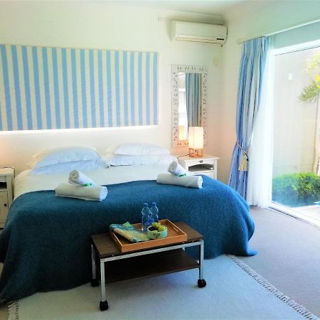 4 On Montagu Accommodation Мозел Бей Екстериор снимка