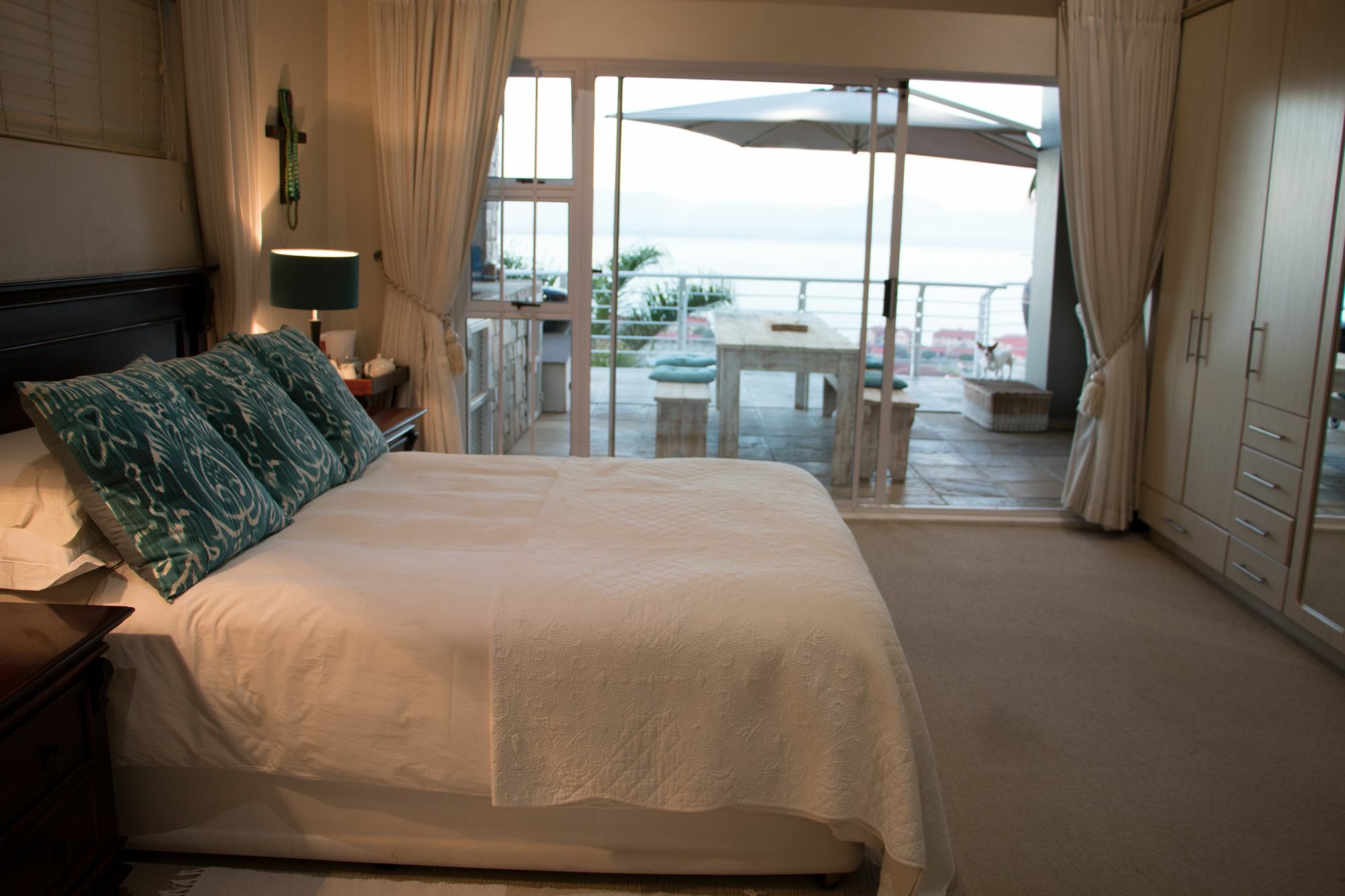 4 On Montagu Accommodation Мозел Бей Екстериор снимка