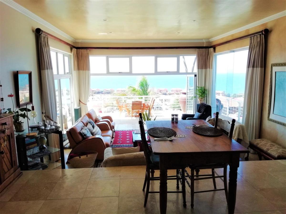 4 On Montagu Accommodation Мозел Бей Екстериор снимка