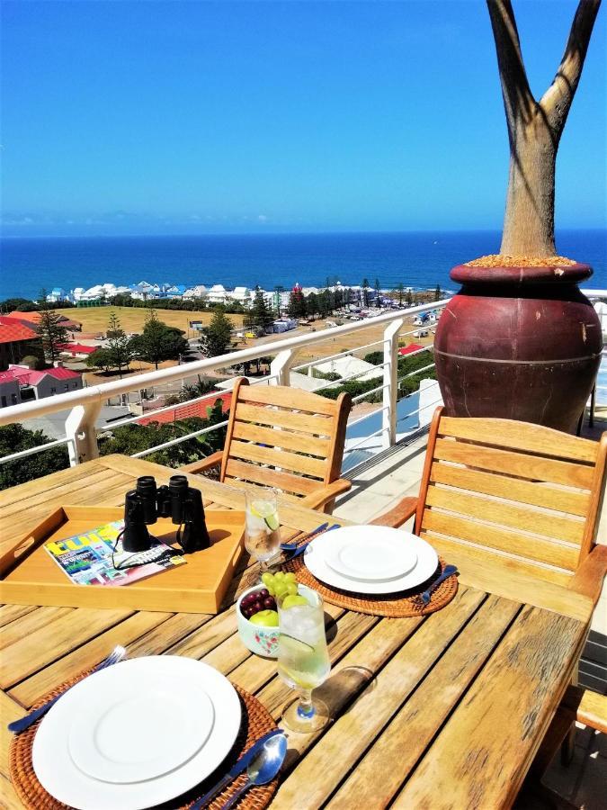4 On Montagu Accommodation Мозел Бей Екстериор снимка