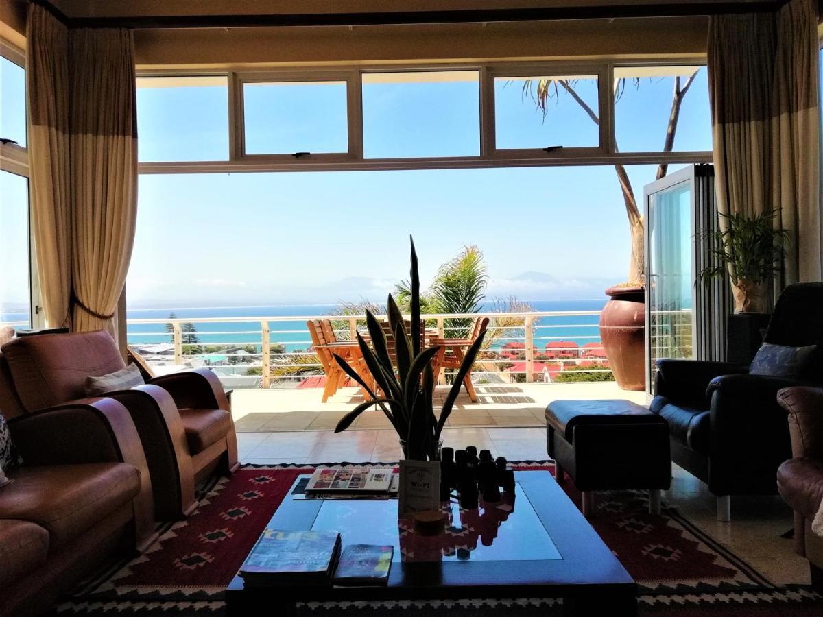 4 On Montagu Accommodation Мозел Бей Екстериор снимка