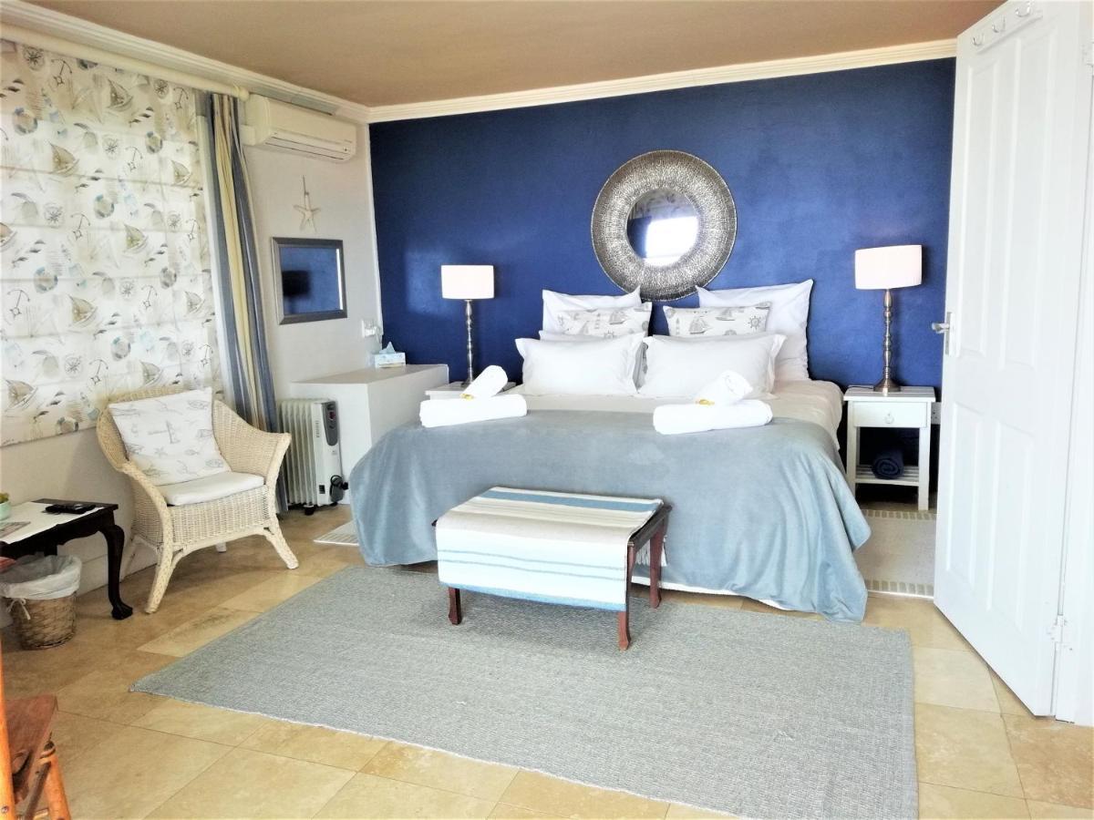 4 On Montagu Accommodation Мозел Бей Екстериор снимка